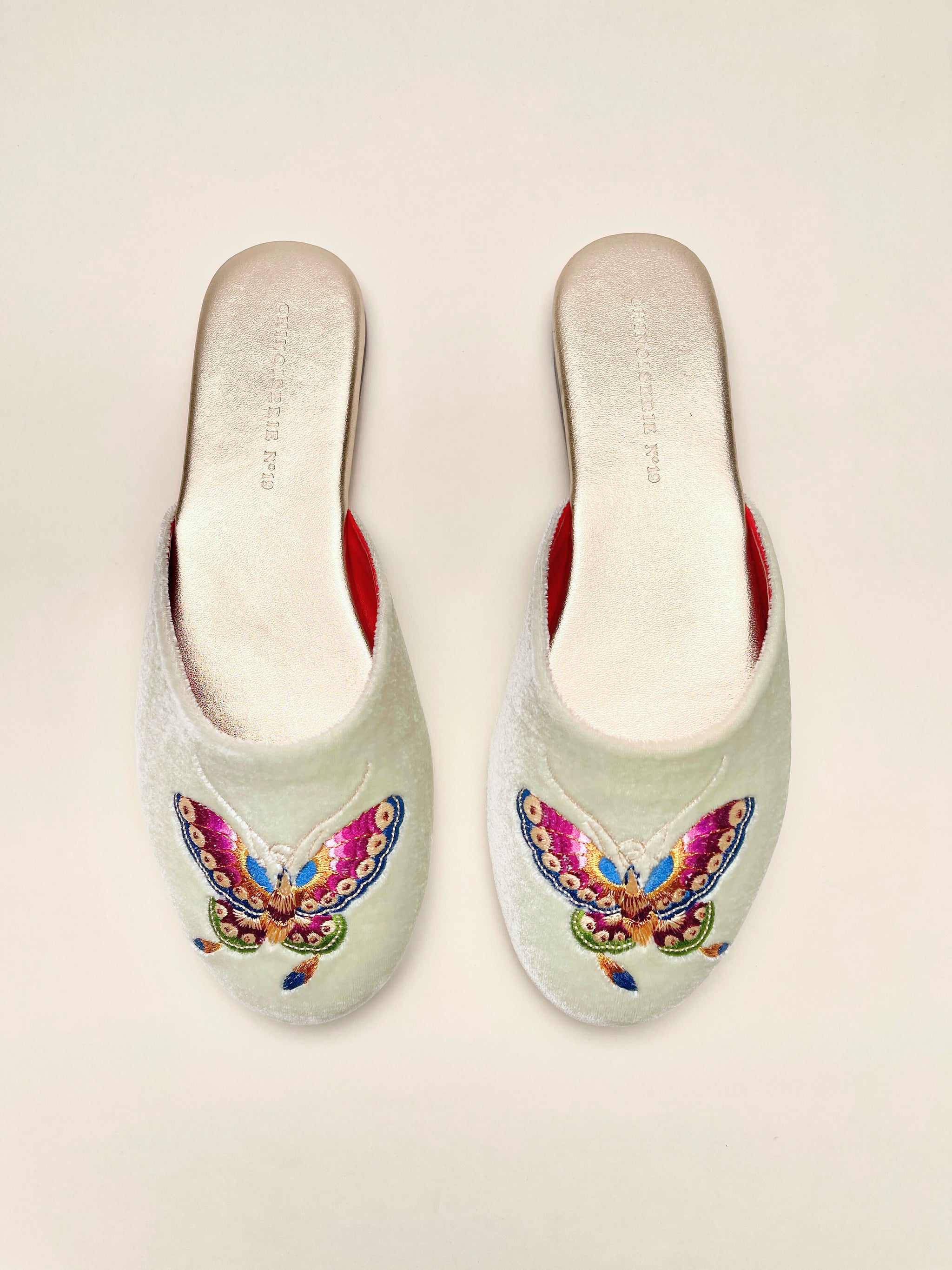 Butterfly Embroidered Velvet Mules Slippers in Chiffon Mint