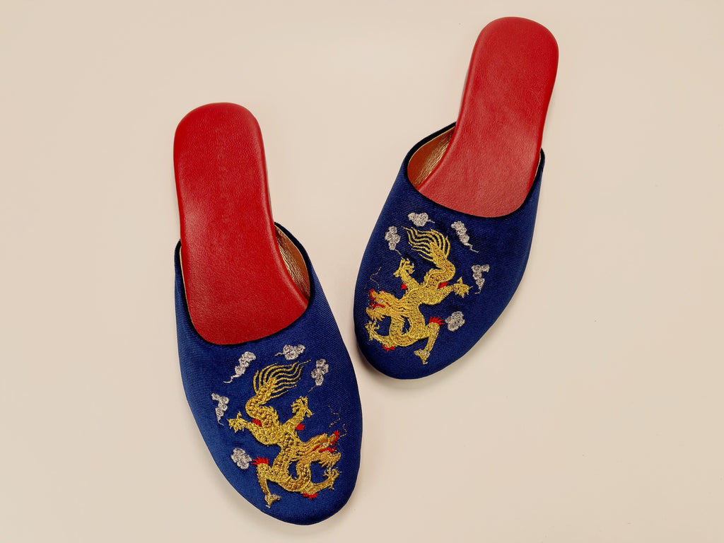 embroidered dragon velvet mules in royal blue color